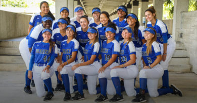 Lady Sharks softball team