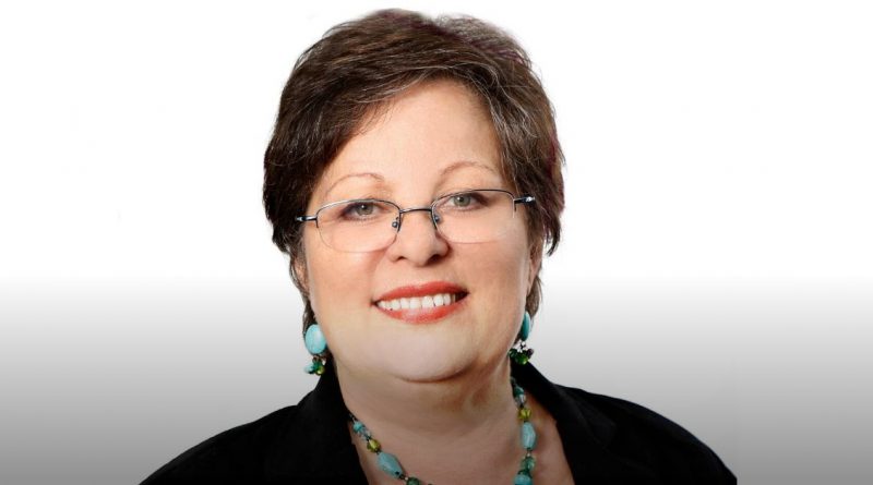 Professor Lisa Shaw